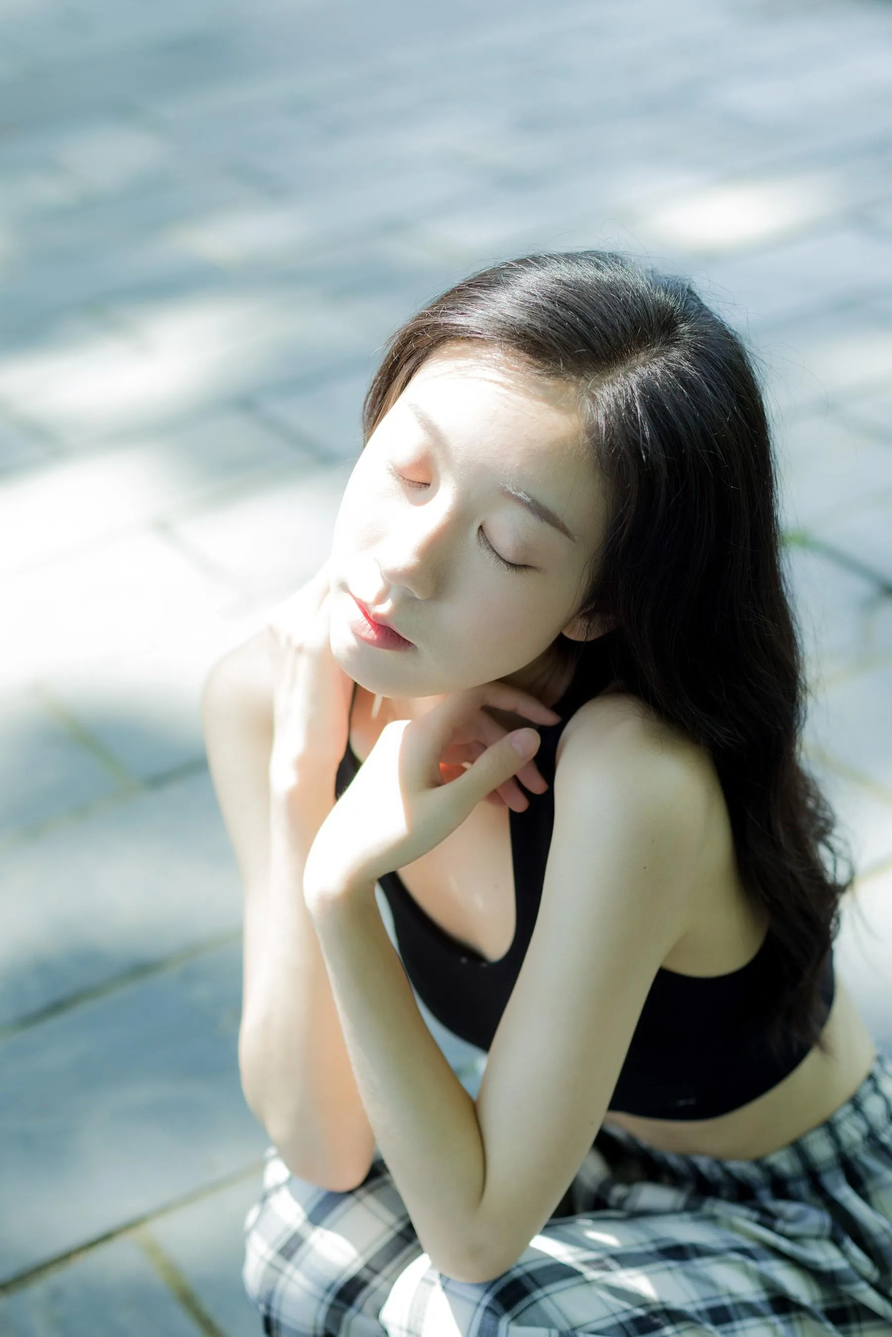 [YITUYU艺图语]2022.09.08 晨练日 饲猫少女- [27P]插图3